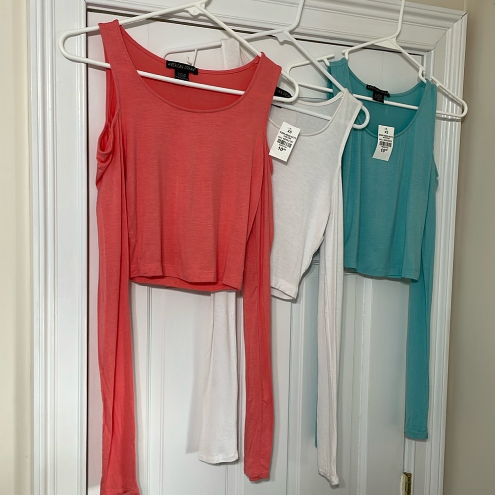 American Dream Cold Shoulder long sleeve Crop top